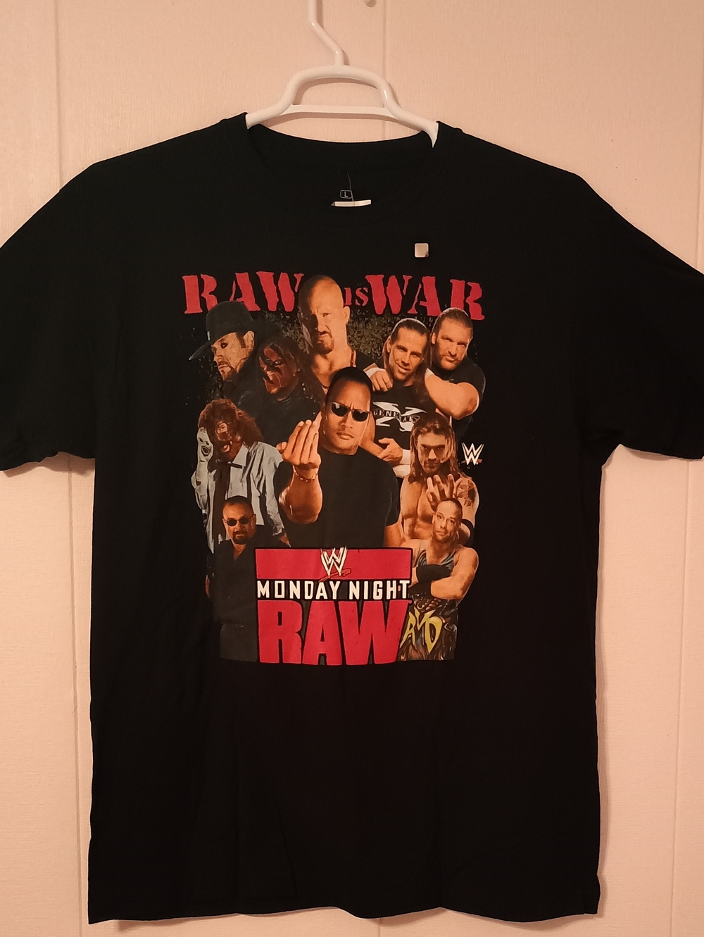 WWW Legends Raw Is War Monday Night Graphic T-Shirt Black Men's Large